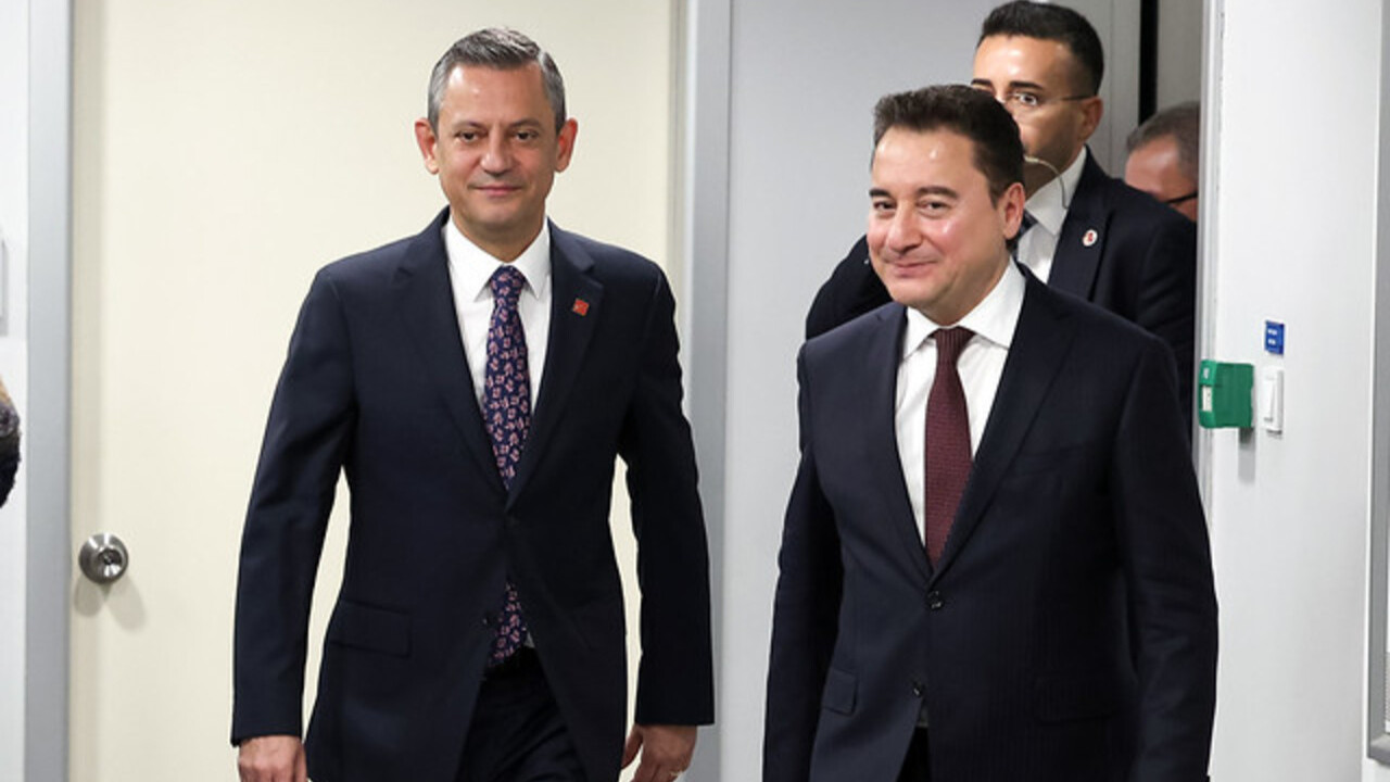 Babacan ‘dan Özel’e tebrik telefonu